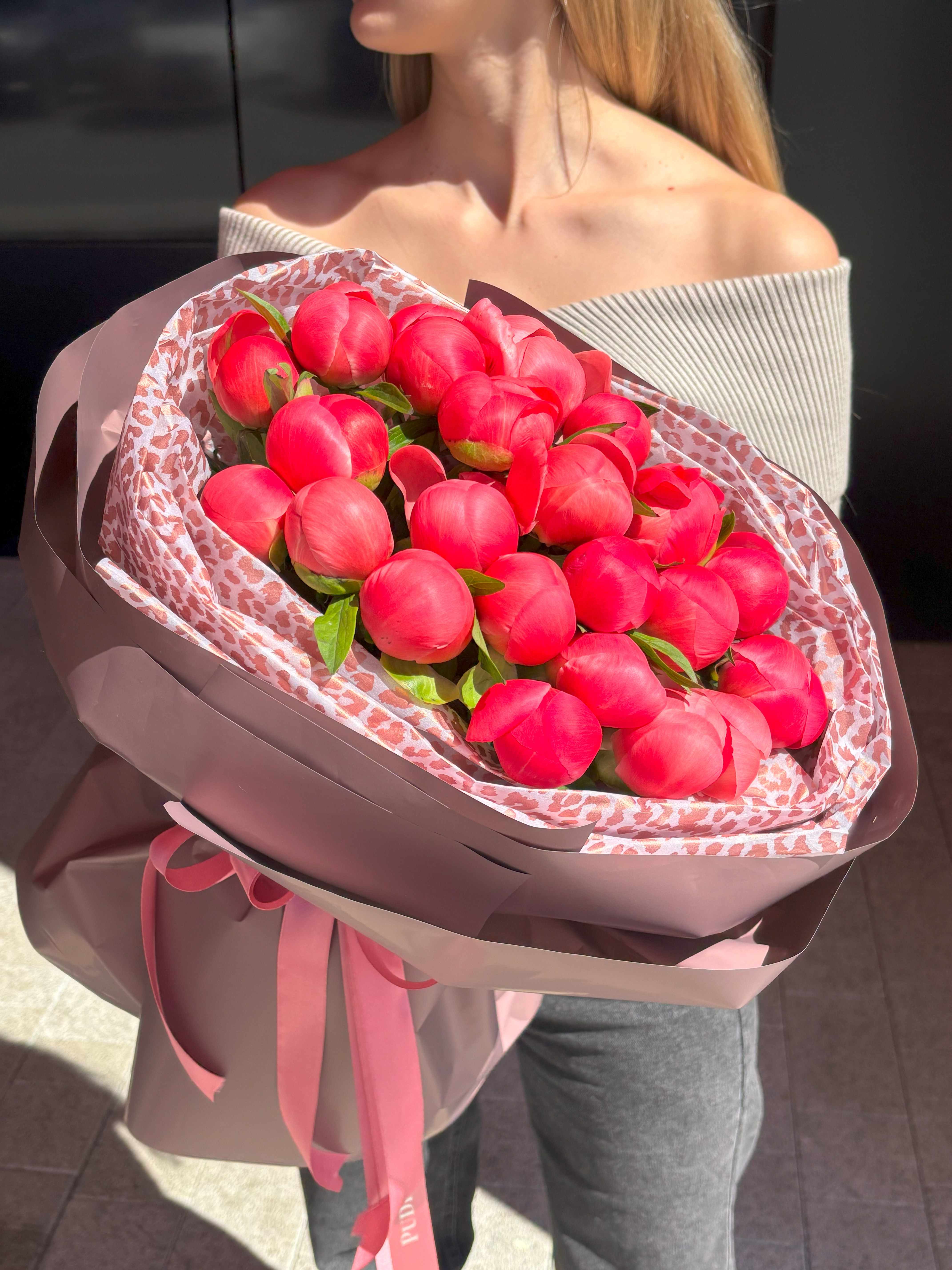 Пионы коралловые «Леопард»